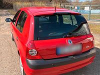 Gebraucht Renault Clio II 98 PS (72 kW) 2004 Rot Kleinwagen