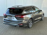 Neu Ford Focus ST-Line X 155 PS (114 kW) 2025 Magnetic grey Kombi