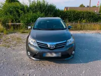 Gebraucht Toyota Avensis 146 PS (107 kW) 2014 Grau Kombi