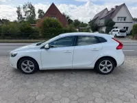 Gebraucht Volvo V40 150 PS (110 kW) 2015 Weiß Limousine