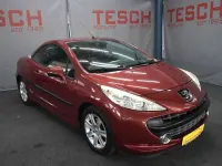 Gebraucht Peugeot 207 CC 150 PS (110 kW) 2007 Rot Cabrio