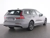 Gebraucht Volvo V60 Plus 455 PS (334 kW) 2024 Grau vapour grey / metallic Kombi
