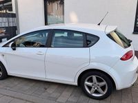Gebraucht Seat Leon Style 125 PS (91 kW) 2009 Weiß Limousine