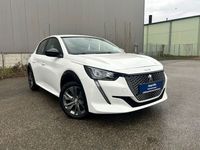 Gebraucht Peugeot e-208 Active 100 kW (136 PS) 2022 Lack weiss banquise/typ aussen Kleinwagen
