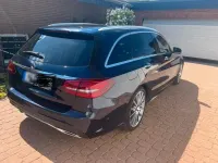 Gebraucht Mercedes 300 AMG line 258 PS (189 kW) 2019 Blau Kombi