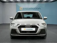 Gebraucht Audi A1 116 PS (85 kW) 2025 Silber SUV