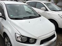 Gebraucht Chevrolet Aveo 116 PS (85 kW) 2011 Weiß Kleinwagen