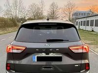Gebraucht Ford Kuga ST-Line 150 PS (110 kW) 2020 Grau SUV