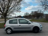 Occasion Renault Clio II 75 ch (55 kW) 2001 Argent Citadine
