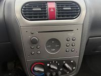 Gebraucht Opel Corsa 75 PS (55 kW) 2004 Silber Kleinwagen