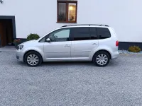 Gebraucht VW Touran Style 140 PS (102 kW) 2011 Silber Van / Kleinbus