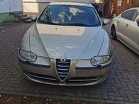 Gebraucht Alfa Romeo 147 85 PS (62 kW) 2004 Gold Kleinwagen