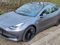 gebraucht Tesla Model 3 2020 Long Range AHK+19"+Foliert+Garantie