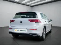 Gebraucht VW Golf VII 110 PS (80 kW) 2021 Weiss Kleinwagen