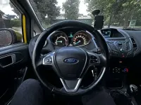 Gebraucht Ford Fiesta Champions Edition 95 PS (69 kW) 2013 Limousine