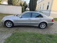 Gebraucht Mercedes E280 Elegance 190 PS (139 kW) 2006 Grau Limousine