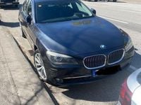 Gebraucht BMW 730 245 PS (180 kW) 2008 Grau Limousine