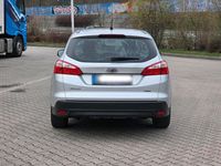 Usata Ford Focus 105 CV (77 kW) 2013 Grigio Station wagon
