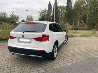 Gebraucht BMW X1 143 PS (105 kW) 2010 Weiß SUV