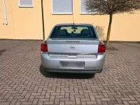 Gebraucht Opel Vectra 122 PS (89 kW) 2004 Grau Limousine