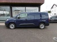 Gebraucht Opel Combo Basis 102 PS (75 kW) 2024 Blau Kombi