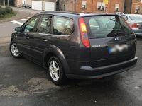 Gebraucht Ford Focus 109 PS (80 kW) 2007 Blau Kombi