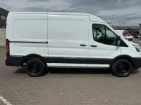 Gebraucht Ford Transit Trend 170 PS (125 kW) 2017 Weiß Van / Kleinbus
