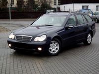 Gebraucht Mercedes C220 143 PS (105 kW) 2003 Blau metallic Kombi