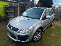 Gebraucht Suzuki SX4 107 PS (78 kW) 2008 Silber SUV