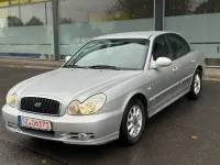 Gebraucht Hyundai Sonata GLS 173 PS (127 kW) 2004 Silber Limousine