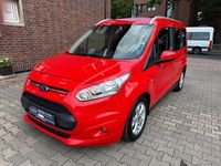 Gebraucht Ford Tourneo Connect Titanium 120 PS (88 kW) 2017 Rot Van / Kleinbus