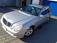 Gebraucht Mercedes E220 Avantgarde 150 PS (110 kW) 2005 Silber Kombi
