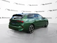 Neu Opel Astra Ultimate 114 kW (156 PS) 2026 Typ aussenverkleidung metallic Kombi
