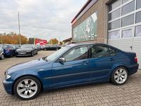 Gebraucht BMW 325 192 PS (141 kW) 2002 Blau Limousine