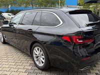 Gebraucht BMW 530 286 PS (210 kW) 2023 Saphirschwarz Kombi