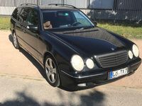 Gebraucht Mercedes E270 Avantgarde 170 PS (125 kW) 2001 Schwarz Limousine