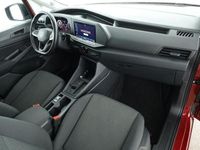 Gebraucht VW Caddy Basis 116 PS (85 kW) 2024 Rot Van / Kleinbus