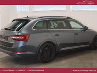 Gebraucht Skoda Superb 150 PS (110 kW) 2015 Grau Kombi