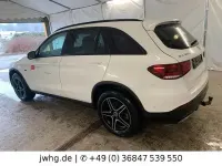 Gebraucht Mercedes GLC300e AMG line 320 PS (235 kW) 2021 Polarweiss SUV