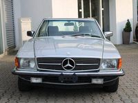 Gebraucht Mercedes SL280 185 PS (136 kW) 1985 Silber (metallic) Cabrio