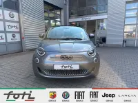 Gebraucht Fiat 500e La Prima 86 kW (118 PS) 2022 Grigio hts Kleinwagen