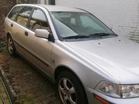 Gebraucht Volvo V40 122 PS (89 kW) 2002 Silber Kombi
