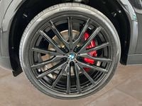 Gebraucht BMW X6 M M Sport 381 PS (280 kW) 2024 Black sapphire metallic SUV