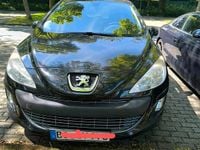 Gebraucht Peugeot 308 120 PS (88 kW) 2011 Schwarz Limousine