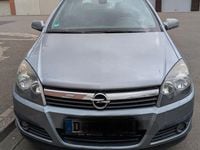 Gebraucht Opel Astra Edition 105 PS (77 kW) 2006 Silber Limousine