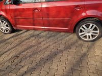 Gebraucht VW Touran 140 PS (102 kW) 2009 Rot Van / Kleinbus