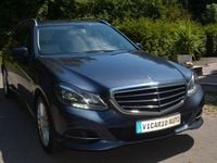 Gebraucht Mercedes E200 136 PS (100 kW) 2013 Blau Limousine