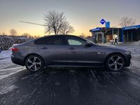 gebraucht Jaguar XF 20d 180PS R-Sport Automatik R-Sport