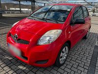 Gebraucht Toyota Yaris 69 PS (50 kW) 2010 Rot Kleinwagen