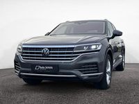 Gebraucht VW Touareg 231 PS (169 kW) 2022 Grau SUV